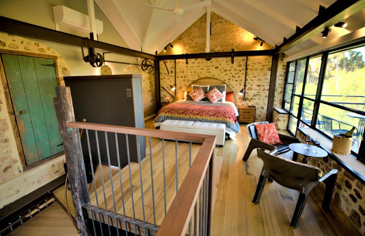 Bed and Breakfast The Old Chaff Mill Organic Vineyard Retreat Sellicks Hill Exterior foto