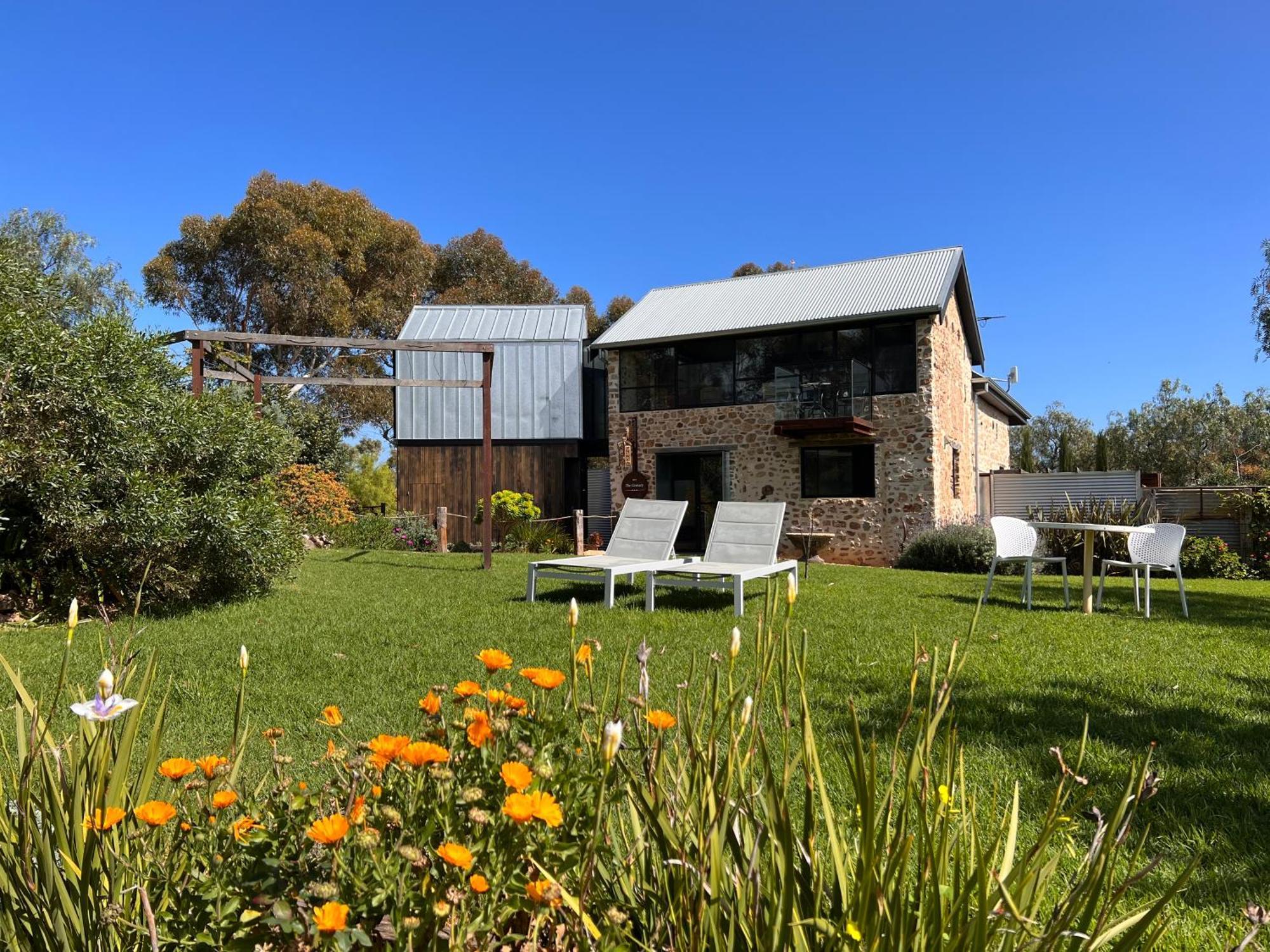 Bed and Breakfast The Old Chaff Mill Organic Vineyard Retreat Sellicks Hill Exterior foto